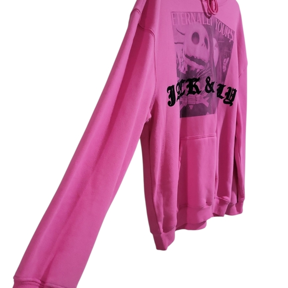 The Nightmare Before Christmas Jack & Sally Graphic Print Hoodie Size XL NWT - Picture 4 of 14